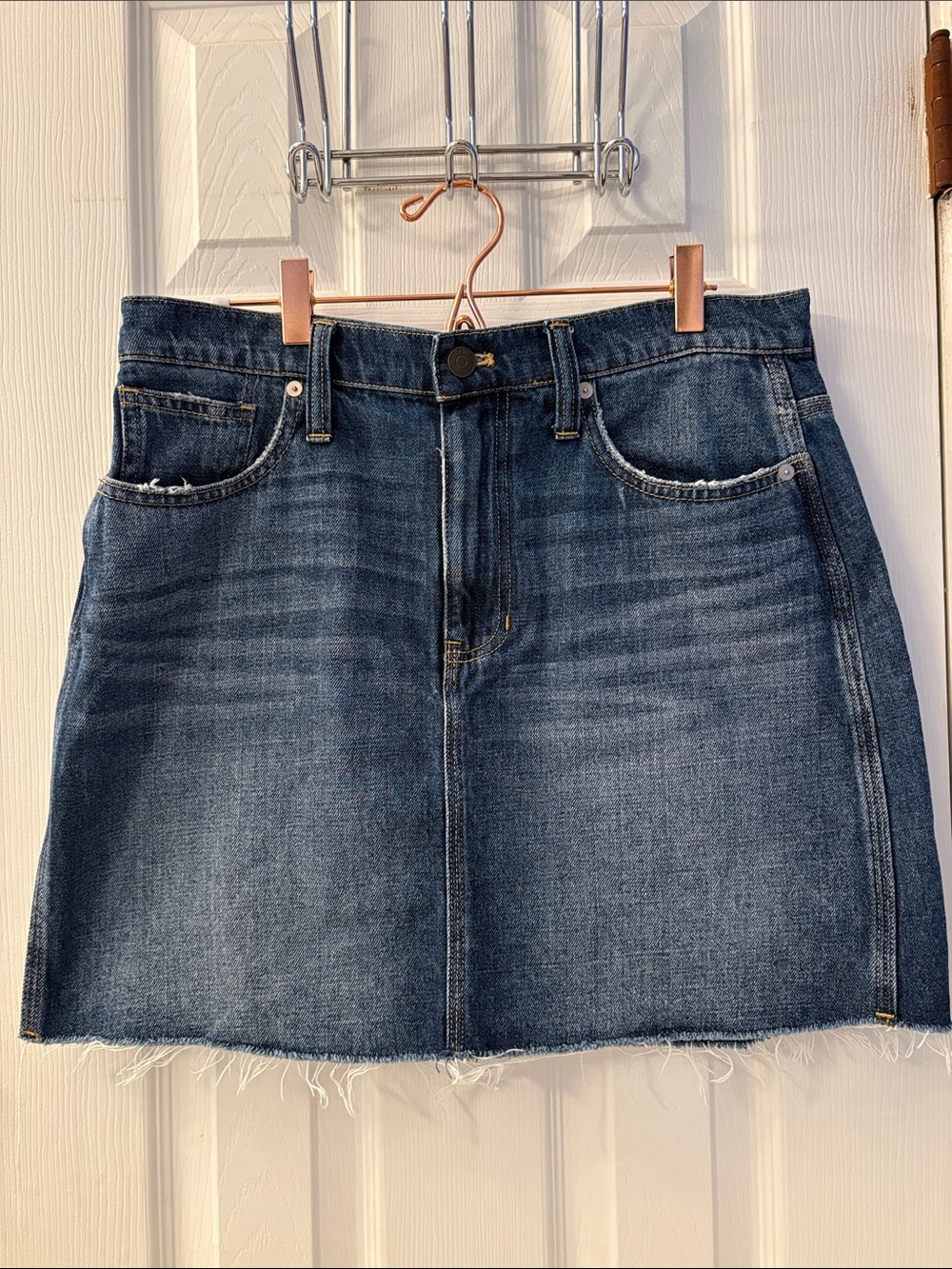 Madewell Dark Blue Denim Mini Skirt with Frayed Hem, 17 inch length, size 29